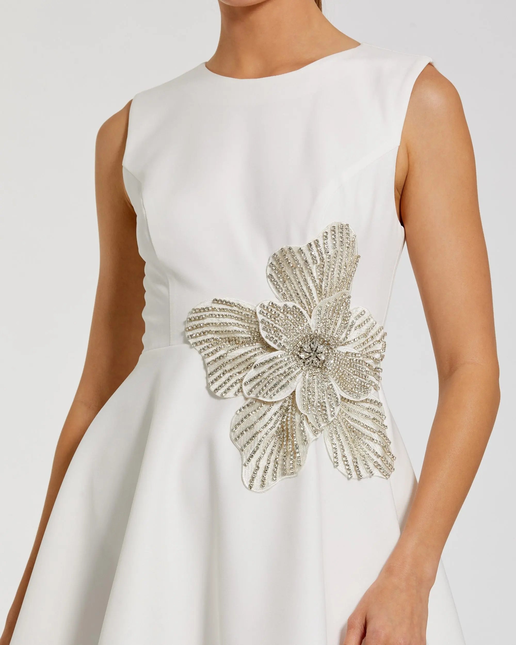White Sleeveless Crepe Mini Dress With Rhinestone Flower - Image 2