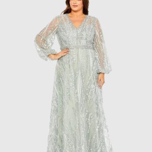 Green V Neck Puff Sleeve Embroidered A Line Gown (Plus)