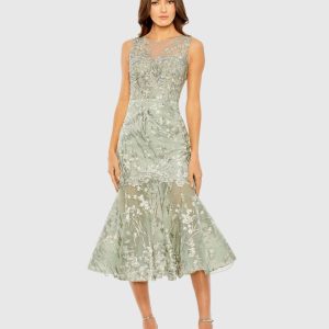 Green Sleeveless Embroidered Trumpet Midi Dress