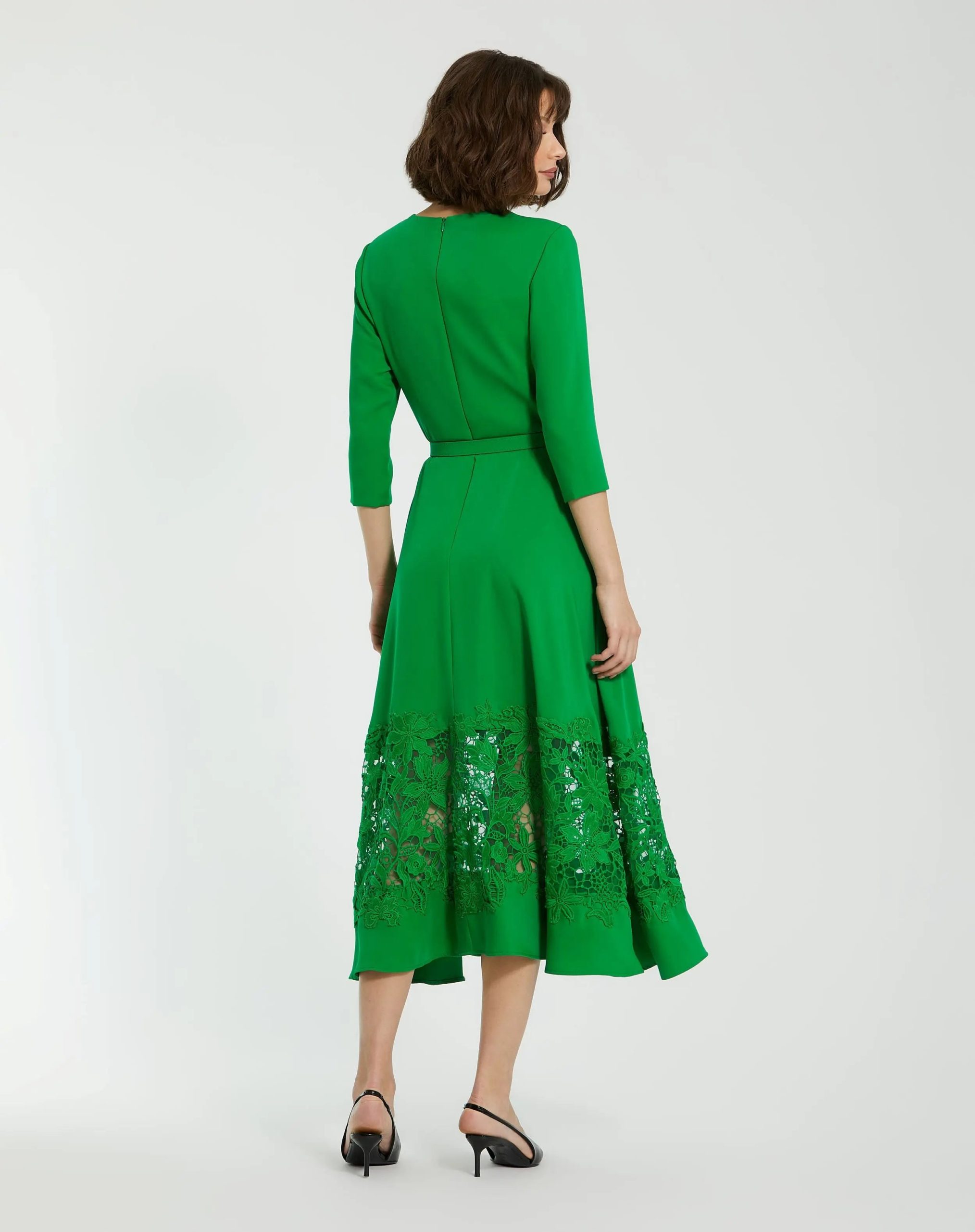 Green Crepe Boat Neck Midi Dress With Applique Cut Out - Image 4