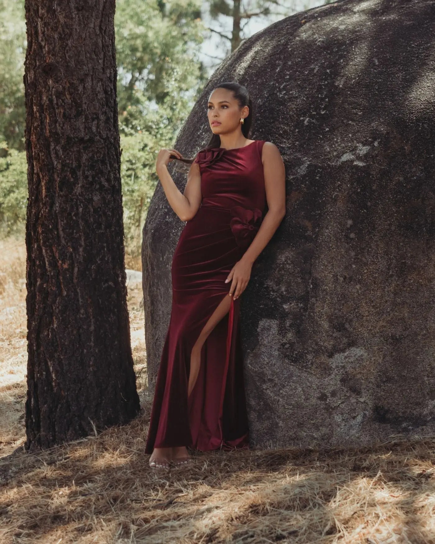 Red High Neck Velvet Column Gown With 3D Flowers - Image 4
