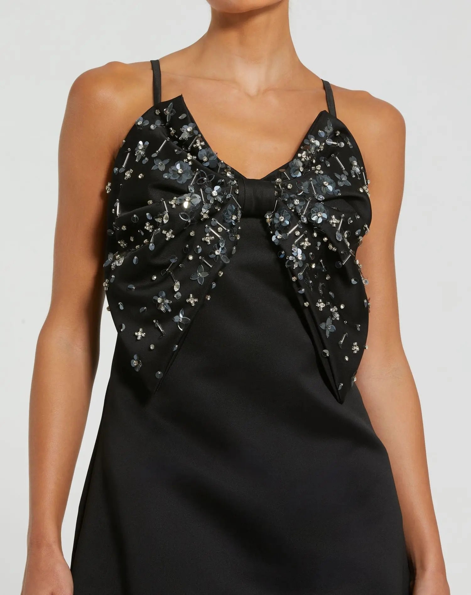 Black Sleeveless Satin A-Line Beaded Bow Mini Dress - Image 2