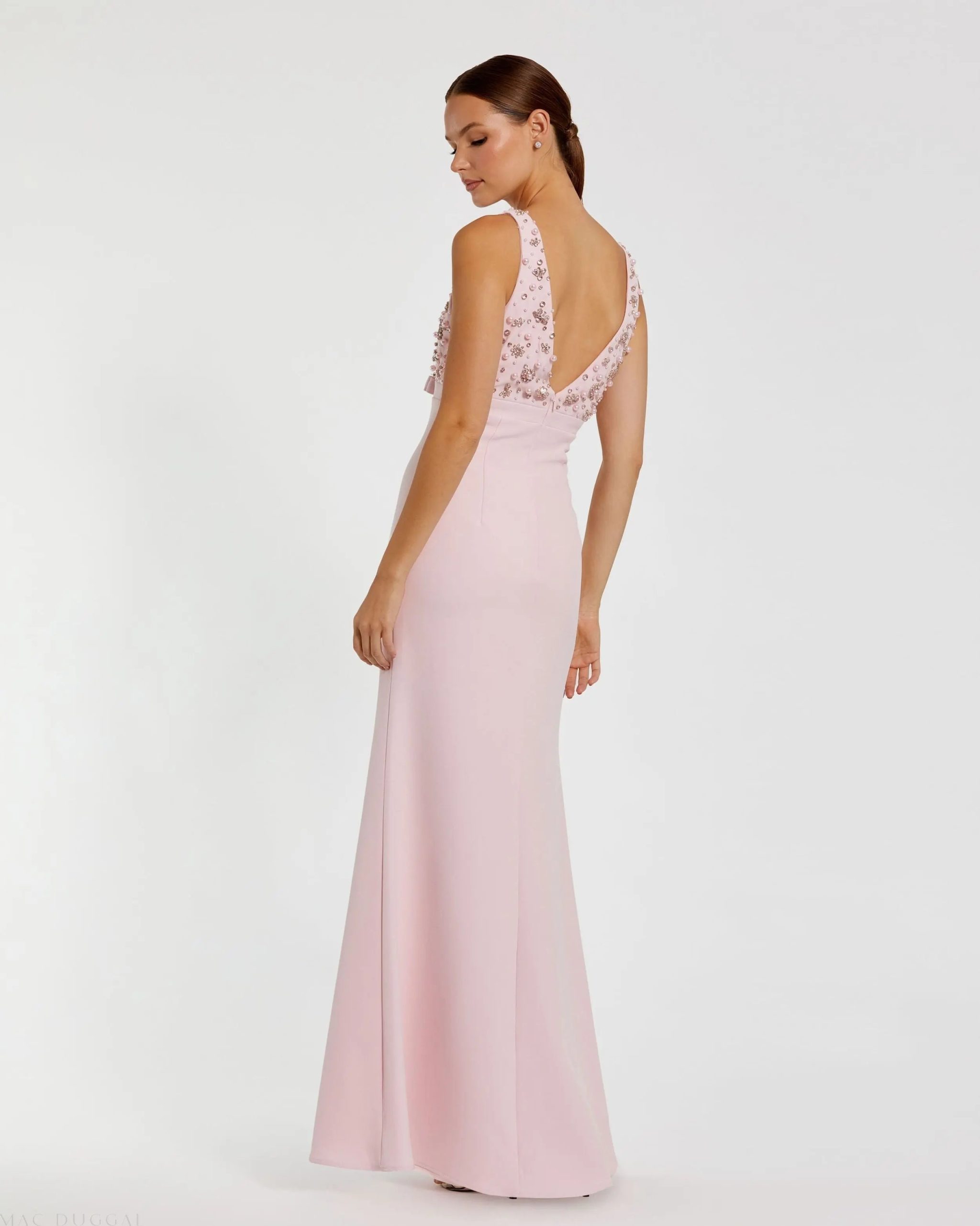 Pink Sleeveless Embellished Crepe Gown With Bow - Image 3