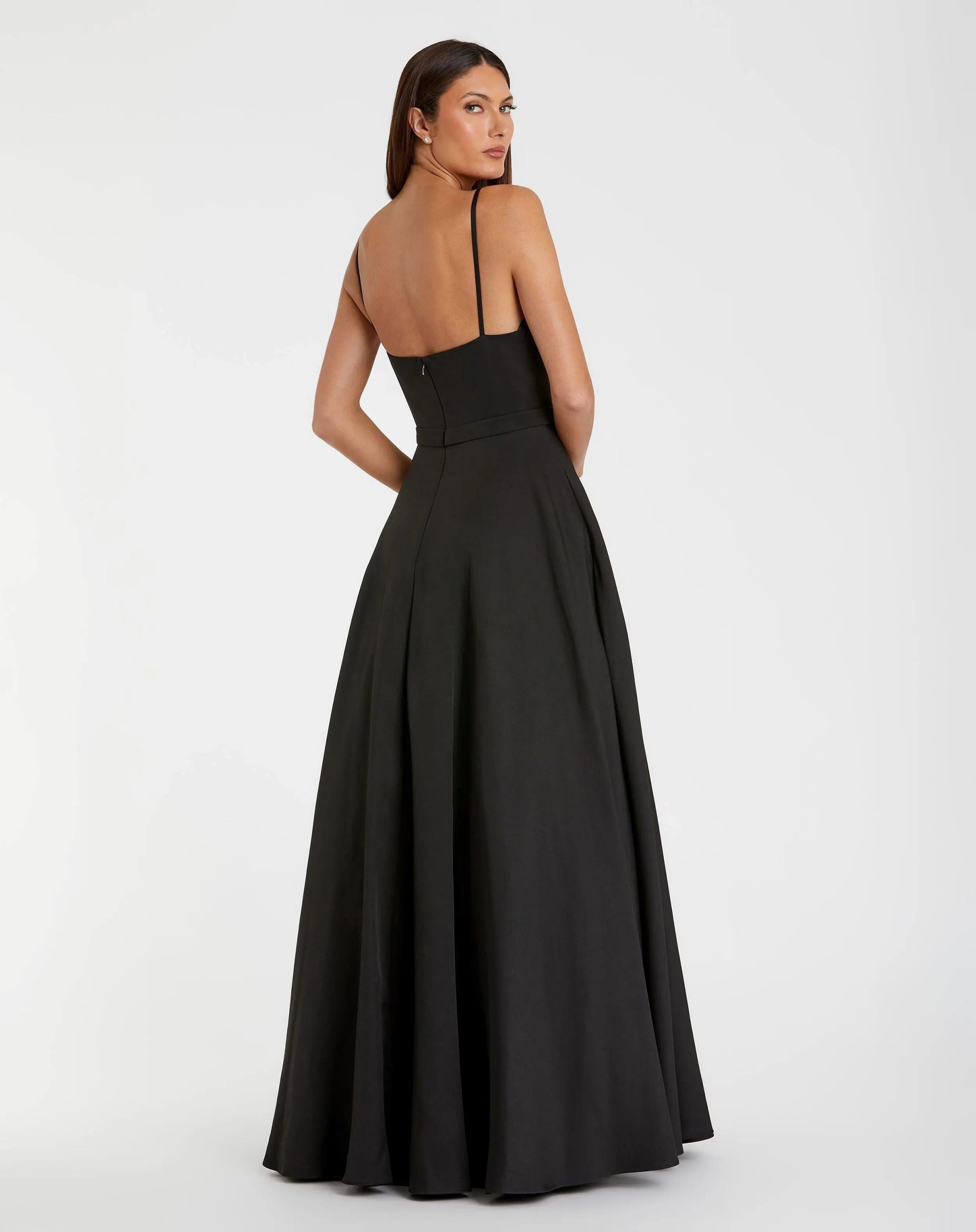 Black Classic A-Line V-Neck Ball Gown - Image 3