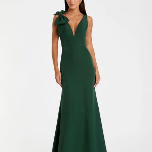Green Sleeveless V Neck Bow Detail Mermaid Gown