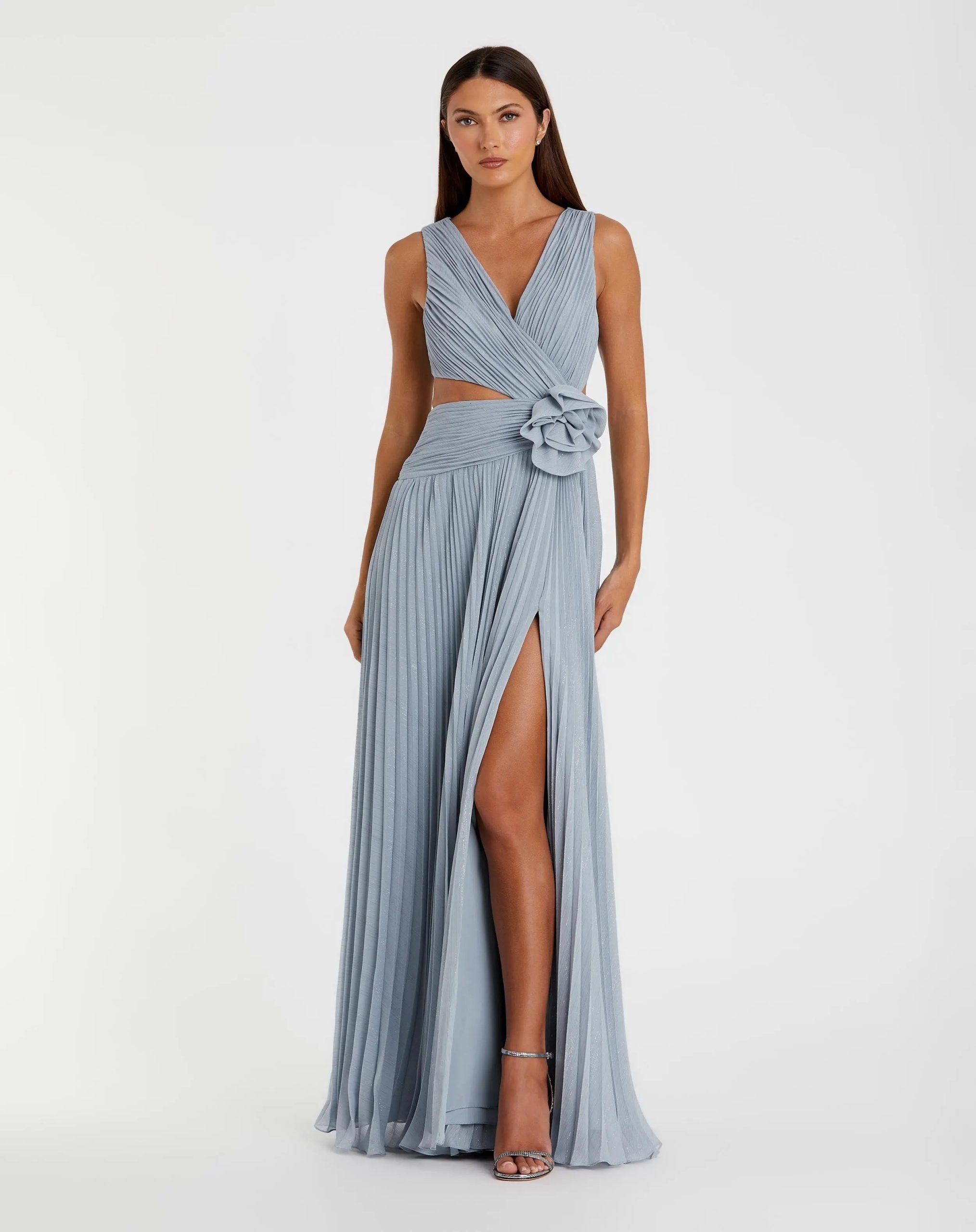 Blue Ruched Chiffon Sleeveless Gown With 3D Flower