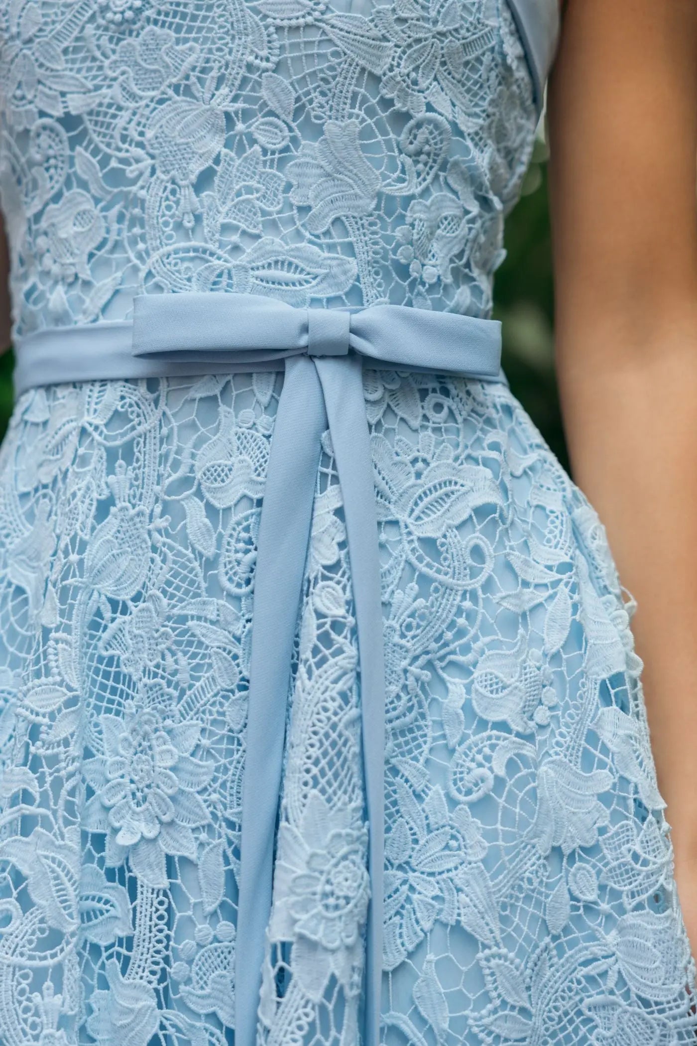 Blue Embroidered Lace Strapless Midi Dress With Bow Detail - Image 5