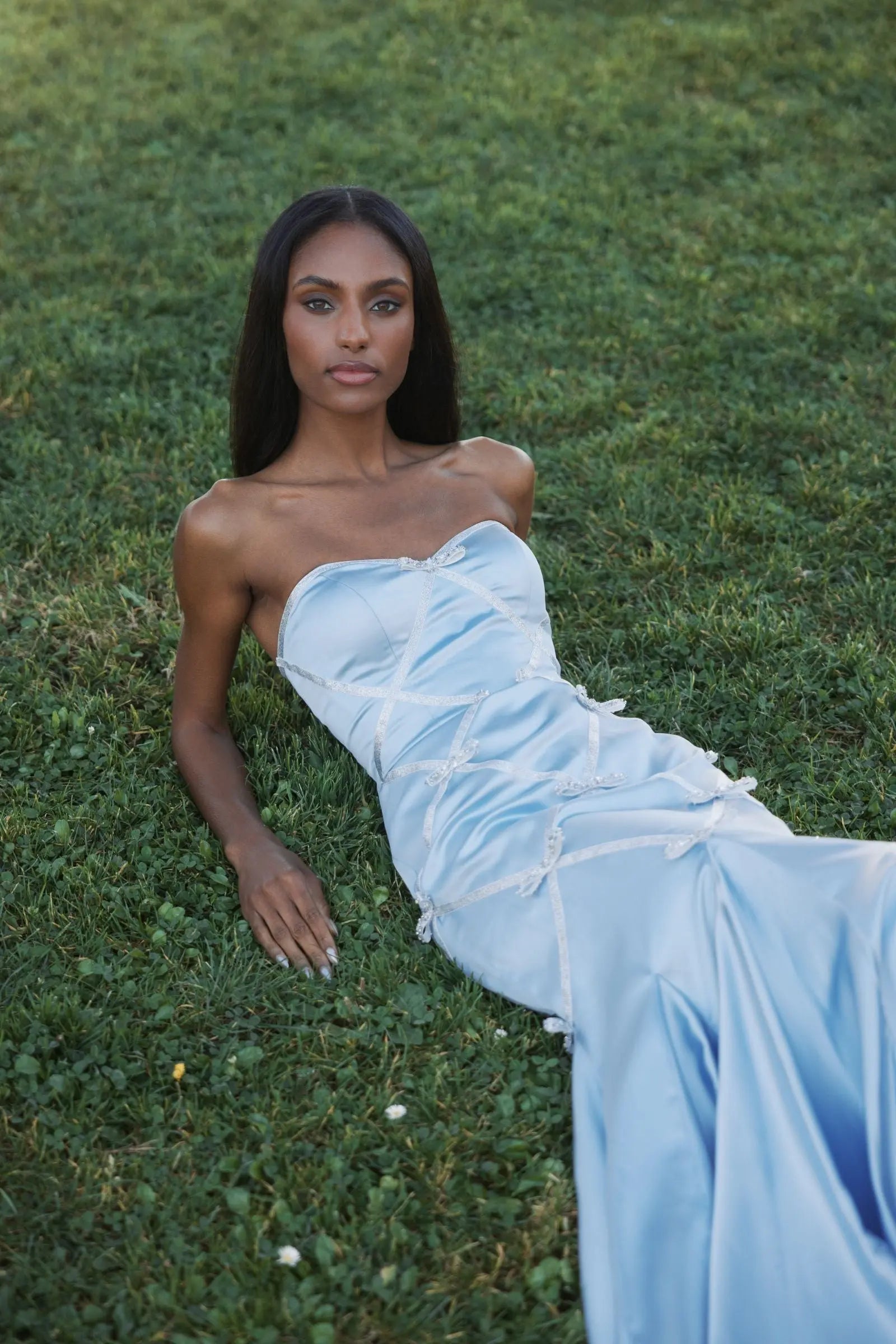 Blue Strapless Satin Trumpet Gown With Bow Details - Image 5