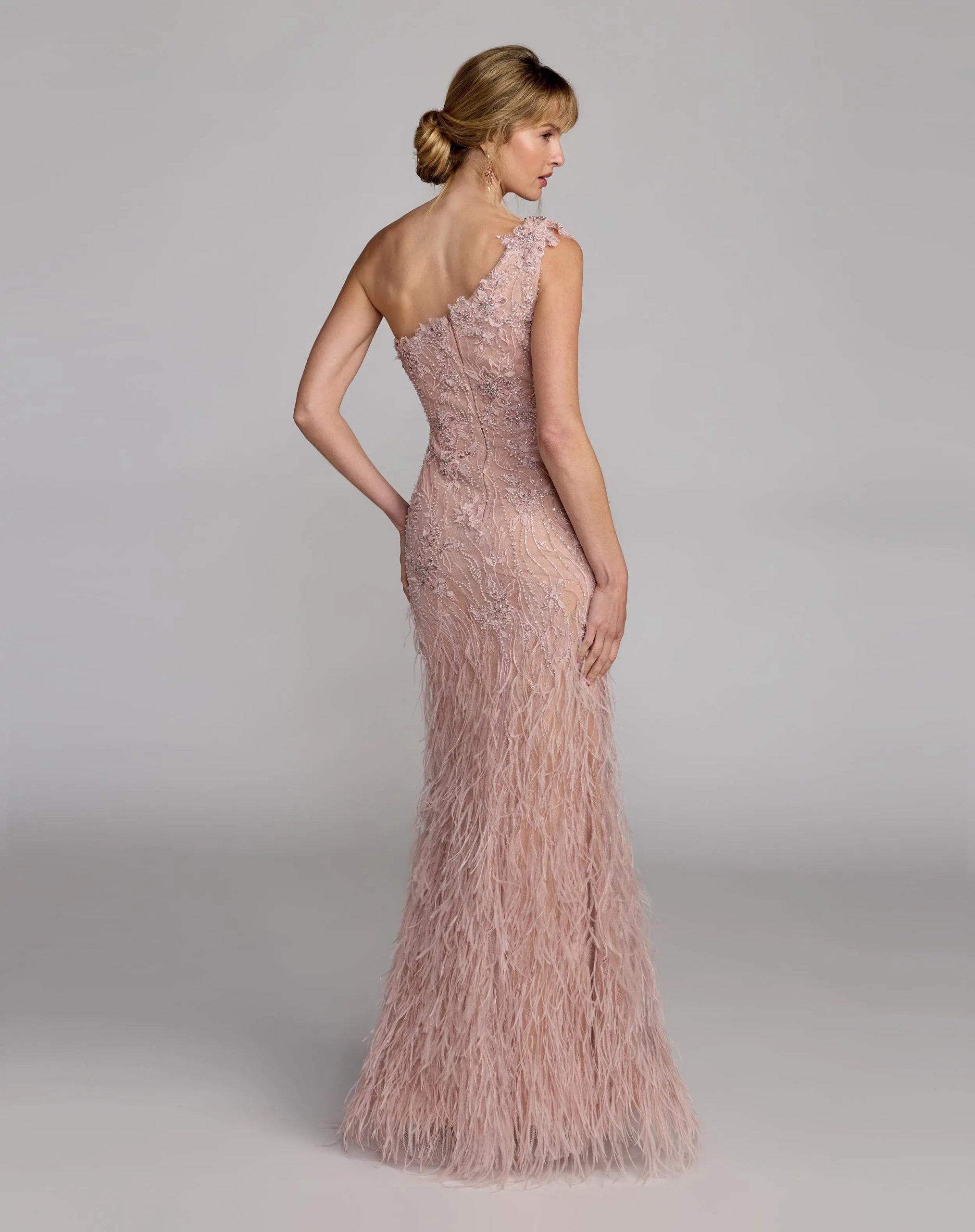Pink Embellished Lace One Shoulder Feather Gown - Image 7