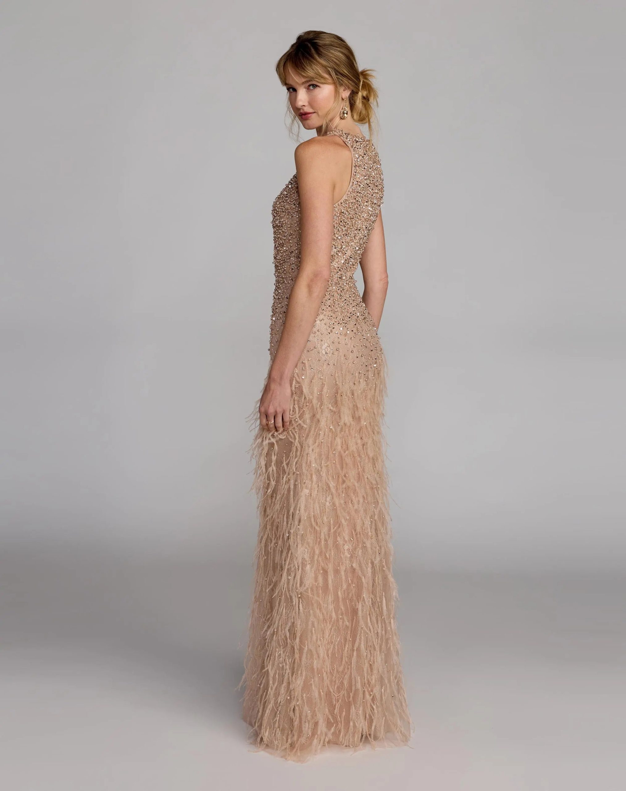 Beige Embellished Lace Sleeveless Feather Gown - Image 7