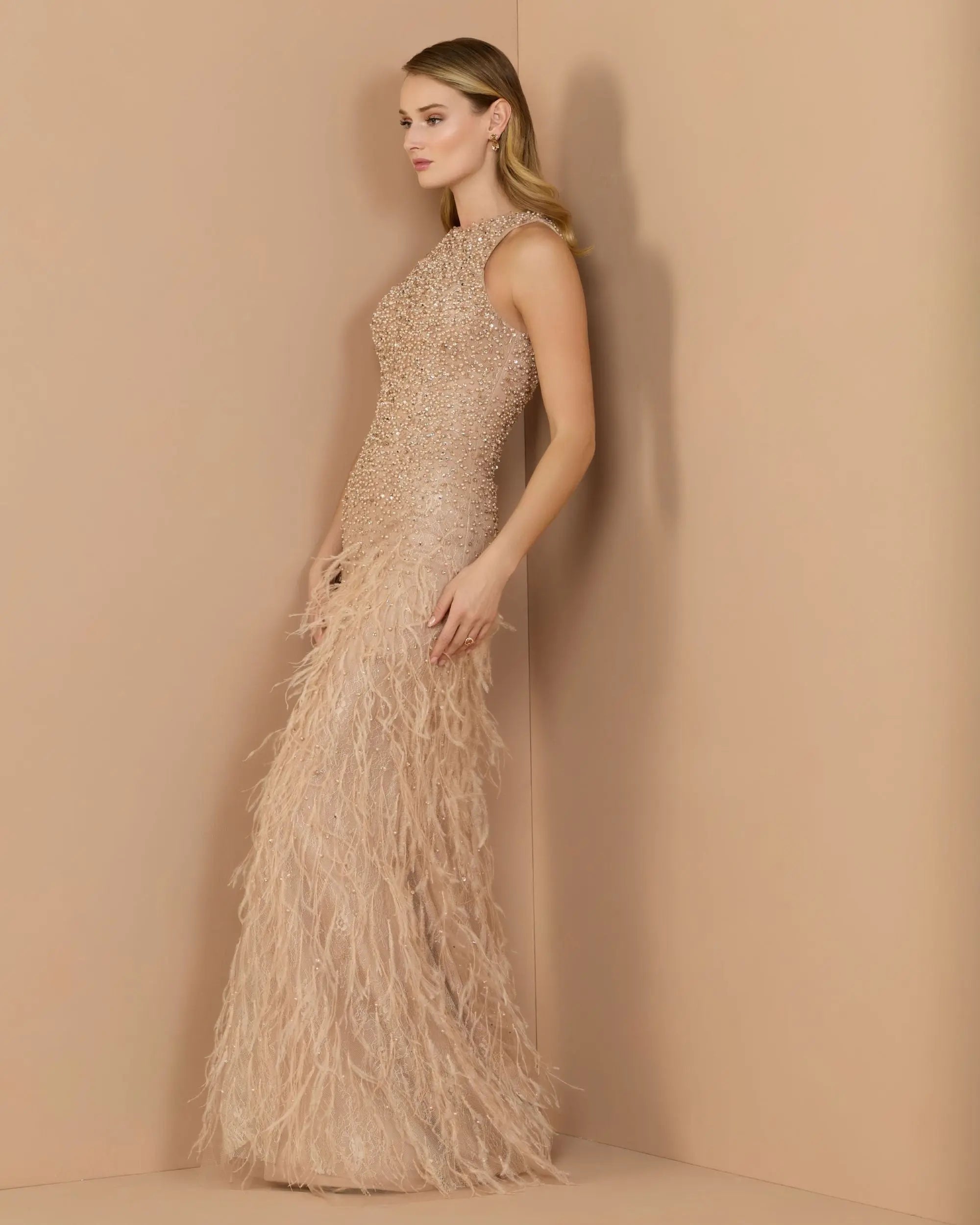 Beige Embellished Lace Sleeveless Feather Gown - Image 3
