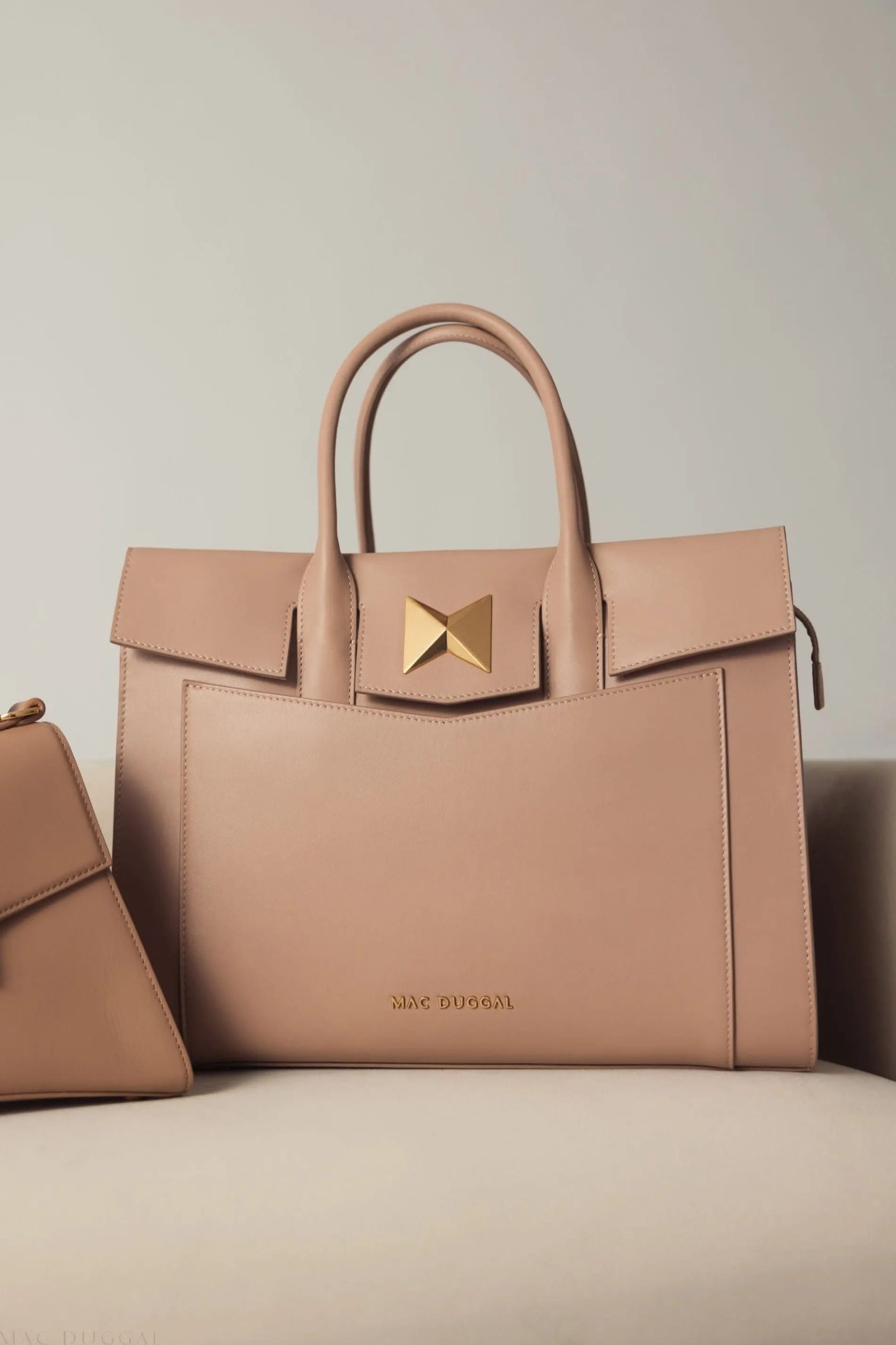 Beige Large Leather Briefcase Bag With Gold Hardware - Image 8