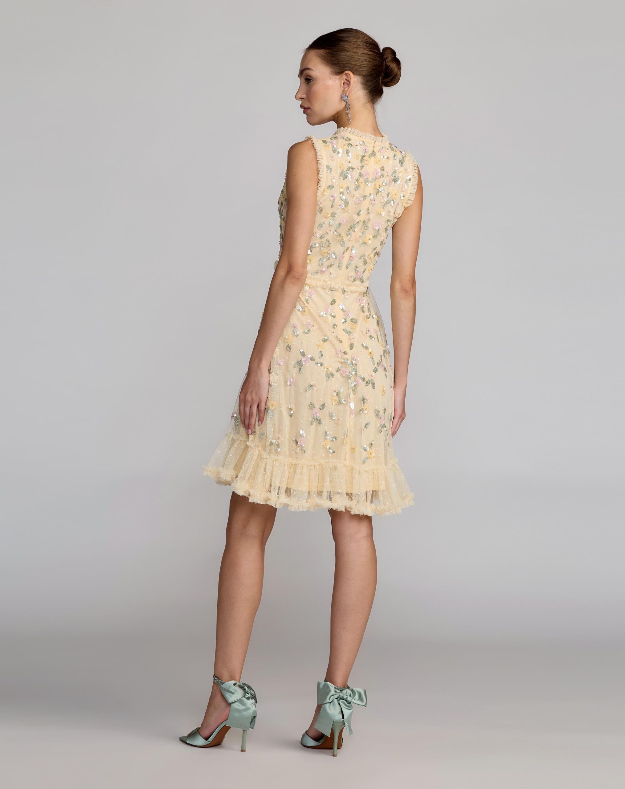 Yellow Sleeveless Sequin Embellished Dress - Image 4