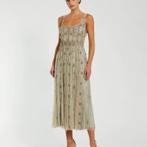 Petite Green Sleeveless Scoop Neck Embellished Midi Dress