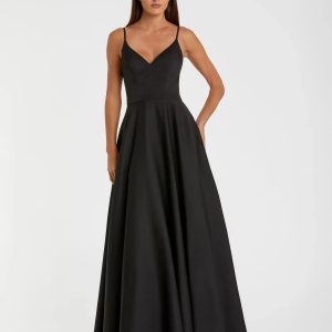 Petite Black Classic A-Line V-Neck Ball Gown