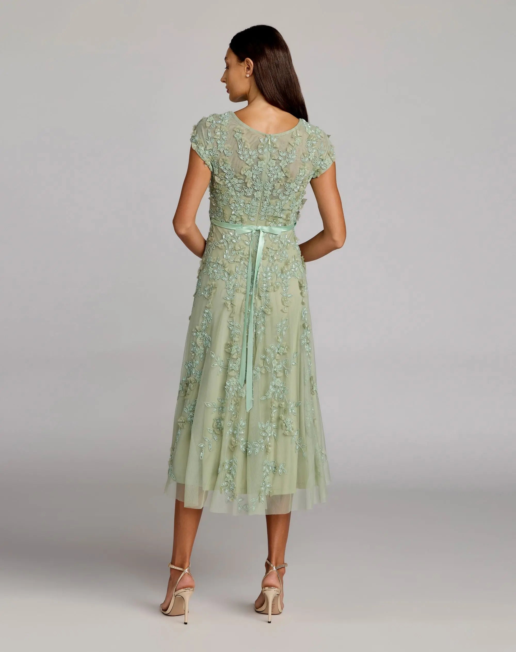 Petite Green Floral Embellished Cap Sleeve Midi Dress - Image 3