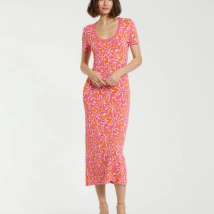Pink Short Sleeve Scoop Neck Floral Knit Maxi Dress